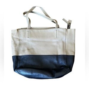 CELINE Horizontal Cabas Tote Bag Handbag Beige Black Calfskin Leather